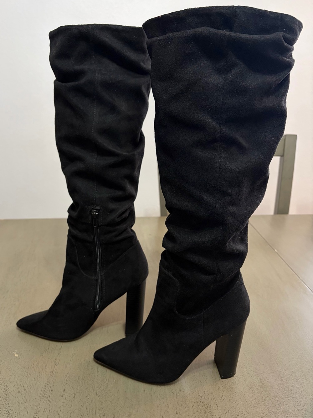 Classic EXPRESS Black Suede Knee-High Block Heel Boots